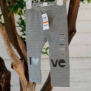 First impression size 12 Months color black white